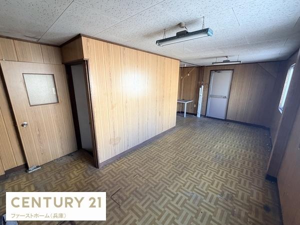 姫路市西二階町の中古一戸建
