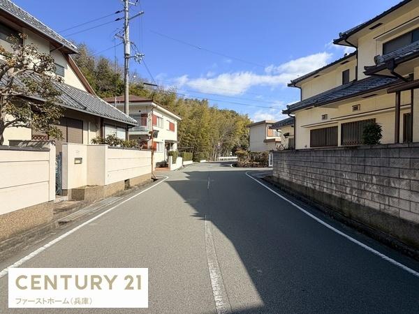 姫路市川西台の中古一戸建て