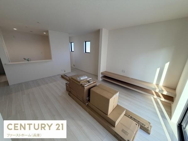 姫路市網干区坂出2期　2号棟