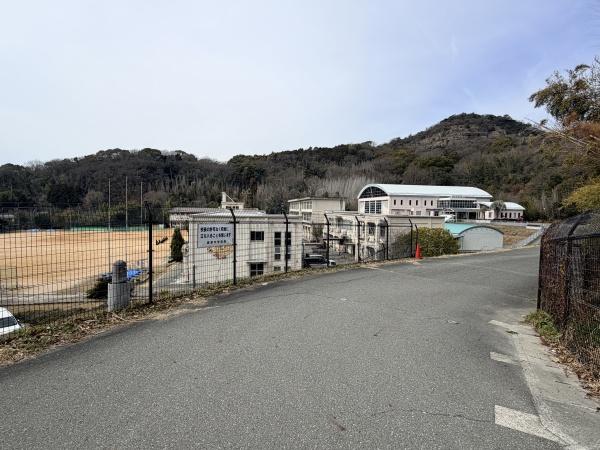 たつの市御津町釜屋の土地(たつの市立御津中学校)