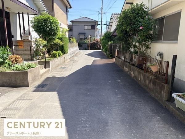 揖保郡太子町東保の土地