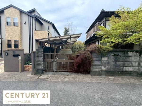 姫路市御立東２丁目の中古一戸建て