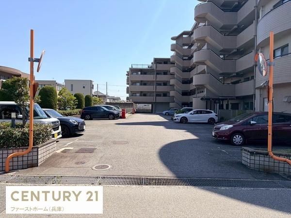 ロイヤルシャトー手柄南