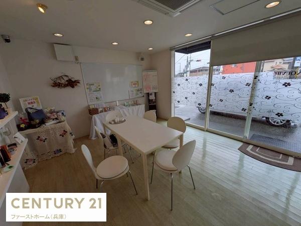 姫路市大津区吉美　売店舗