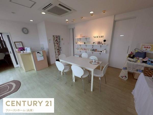 姫路市大津区吉美　売店舗
