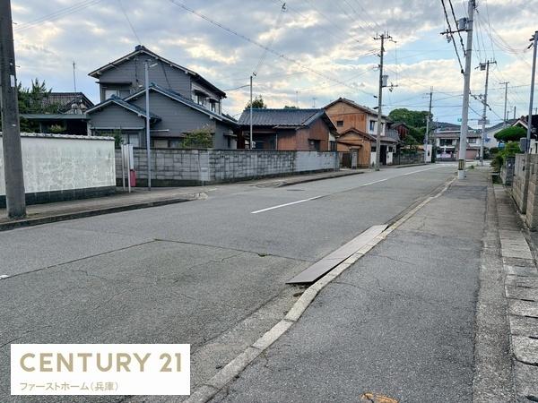 姫路市飾磨区英賀西町１丁目の土地