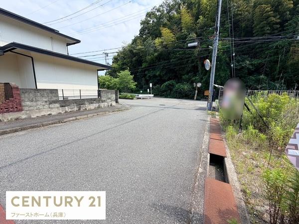 揖保郡太子町東出の土地