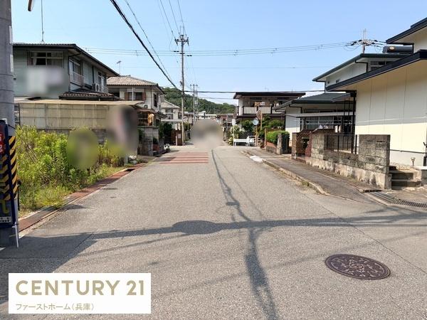 揖保郡太子町東出　土地