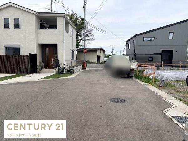 姫路市四郷町東阿保第12　1号棟