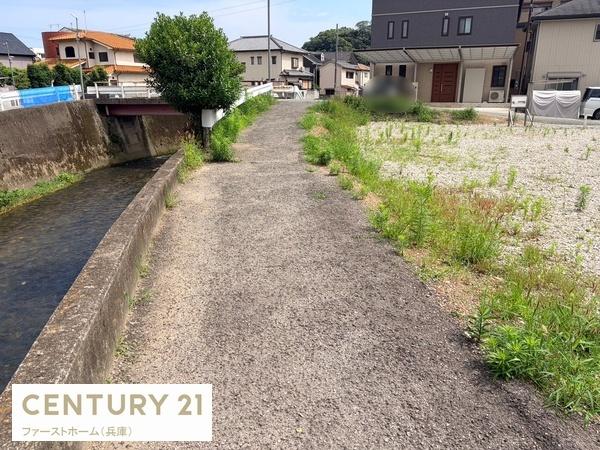 姫路市西八代町の土地