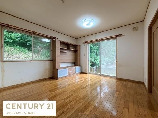 姫路市御国野町深志野の中古一戸建て