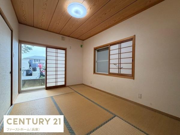 姫路市御国野町深志野の中古一戸建て