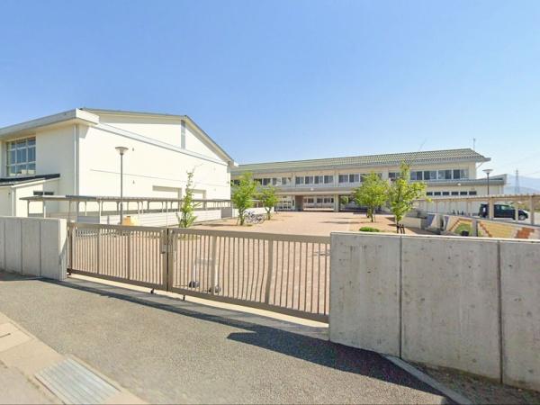 長野市合戦場１丁目の新築一戸建(長野市立篠ノ井東中学校)
