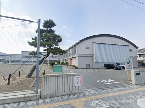 クレイドルガーデン千曲市戸倉第61号棟(千曲市立戸倉小学校)