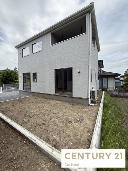 クレイドルガーデン千曲市内川第4　１号棟