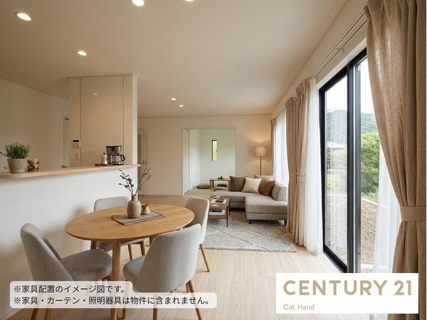 クレイドルガーデン千曲市内川第4　２号棟