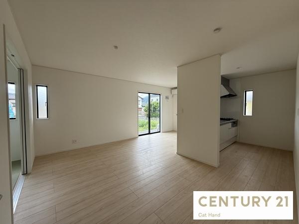 クレイドルガーデン千曲市内川第4　２号棟