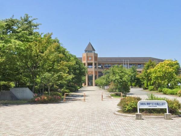 クレイドルガーデン中野市七瀬第１/１号棟(中野市立中野平中学校)