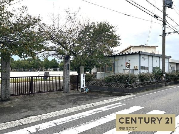 西尾市小焼野町南川の土地(西尾市立福地北部小学校)
