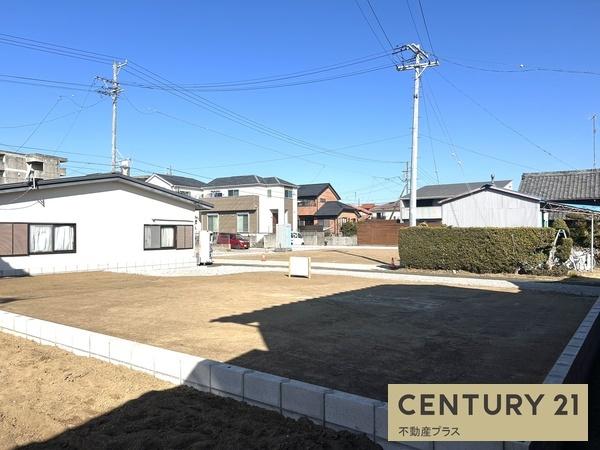 西尾市新渡場町中切　土地
