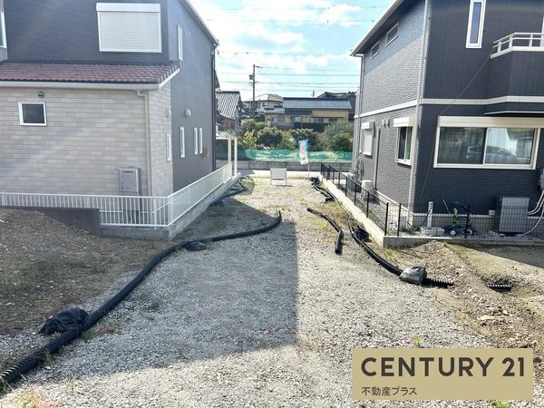 碧南市中山町3丁目　土地