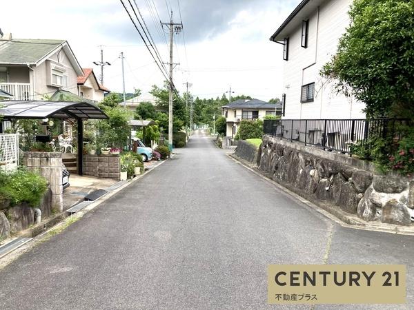 名張市梅が丘北５番町の土地
