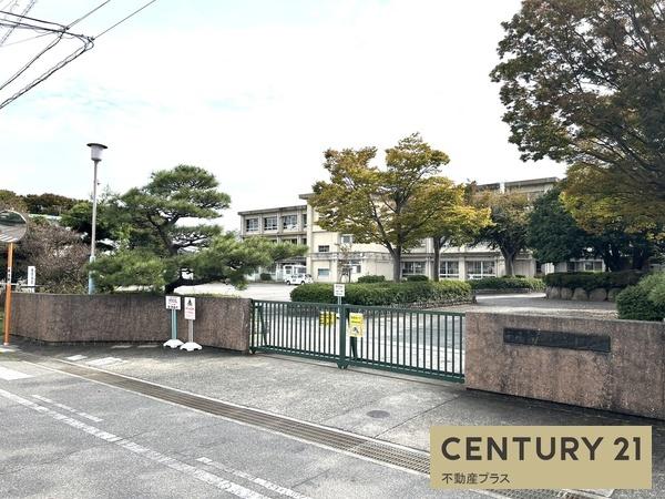 西尾市伊藤５丁目の中古一戸建て(西尾市立鶴城小学校)