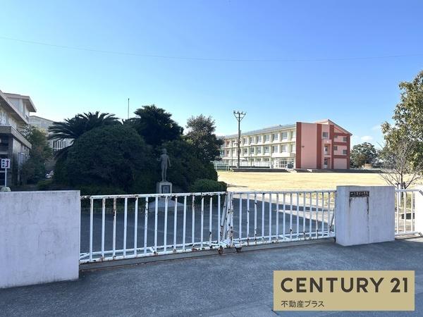 西尾市一色町松木島宮東の中古一戸建て(西尾市立一色東部小学校)