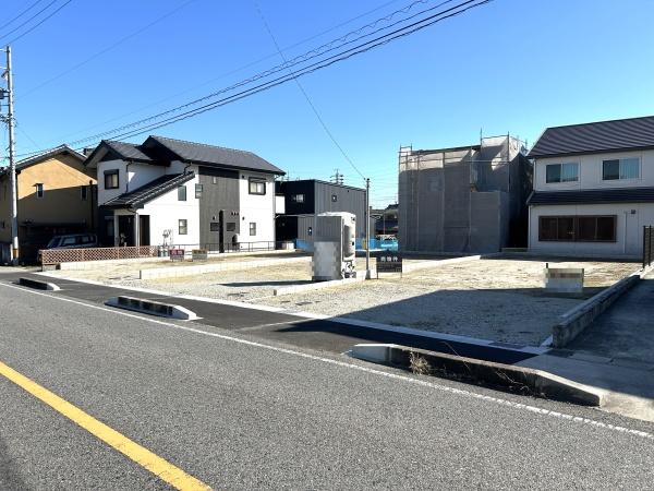 西尾市戸ケ崎２丁目の土地