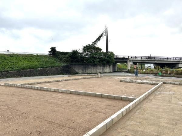 西尾市小焼野町南川の土地