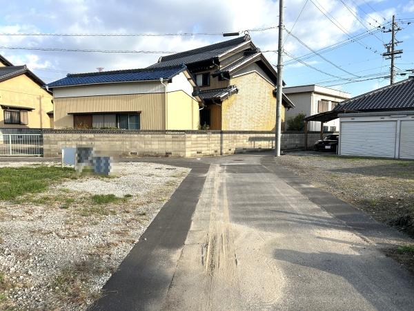 西尾市八ケ尻町郷中の土地