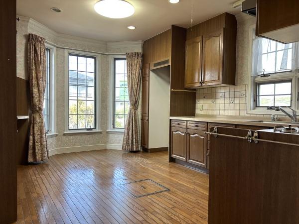 岡崎市本宿町字下トコサフの中古一戸建て