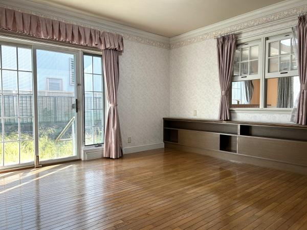 岡崎市本宿町字下トコサフの中古一戸建て