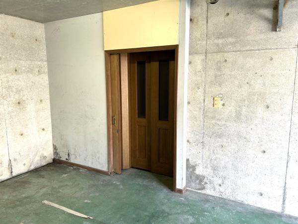 岡崎市本宿町字下トコサフの中古一戸建て