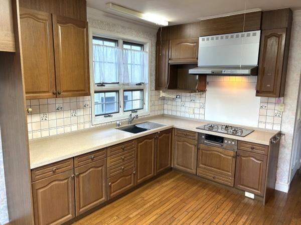 岡崎市本宿町字下トコサフの中古一戸建て