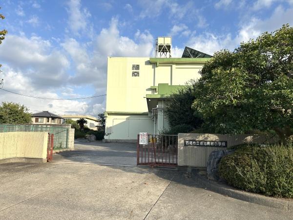 西尾市八ケ尻町郷中の土地(西尾市立福地南部小学校)