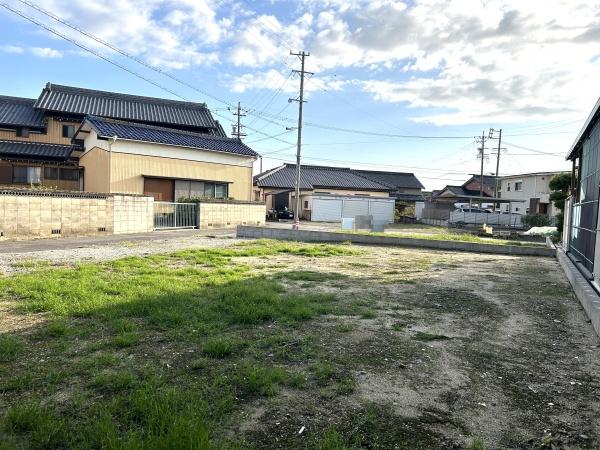 西尾市八ヶ尻町郷中　B区画　土地