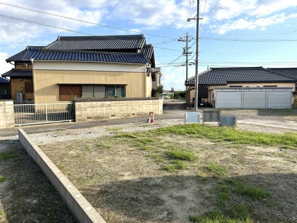 西尾市八ケ尻町郷中の土地