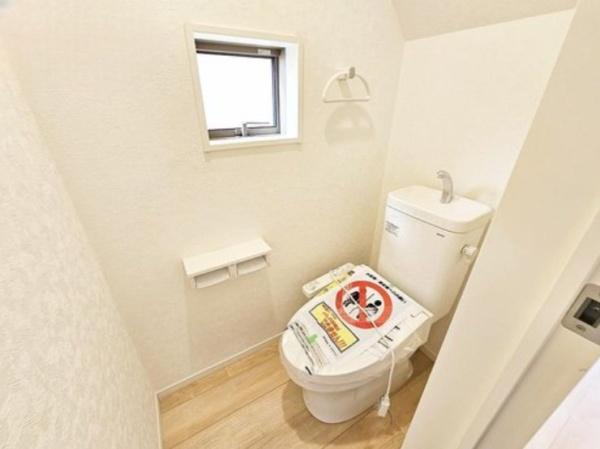 碧南市鴻島町4丁目　1号棟　新築戸建