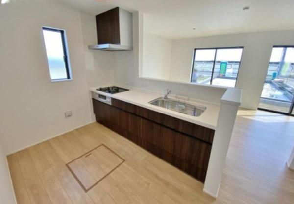 碧南市入船町7丁目　3号棟　新築戸建