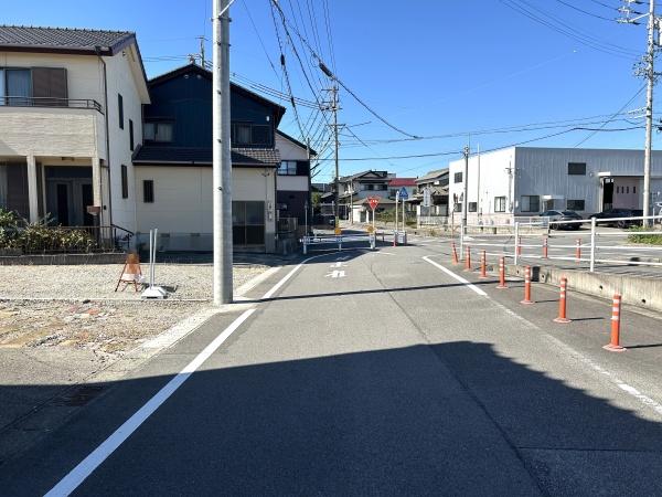 碧南市金山町３丁目の土地
