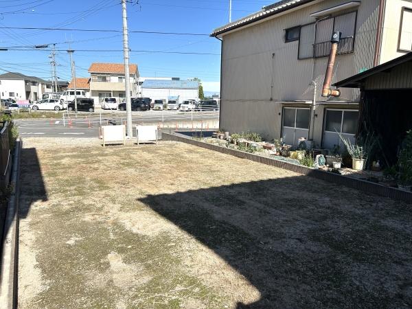 碧南市金山町３丁目の土地