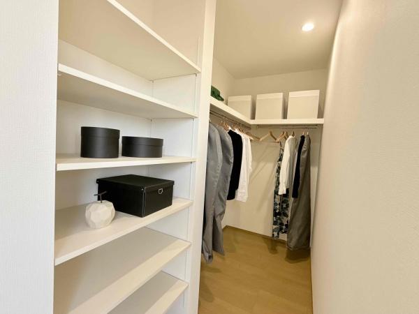 松戸市根木内の新築一戸建