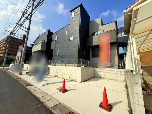 松戸市根木内の新築一戸建