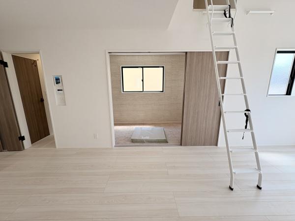 流山市松ケ丘４丁目の新築一戸建