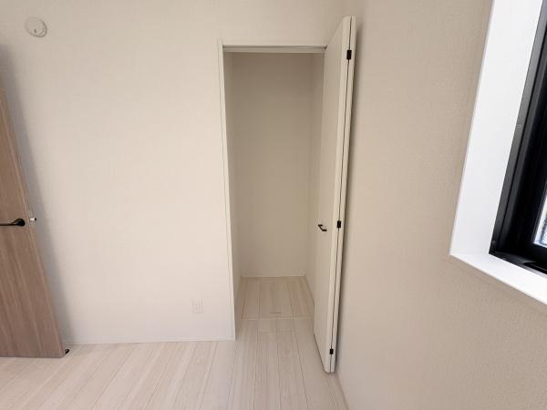 流山市松ケ丘４丁目の新築一戸建