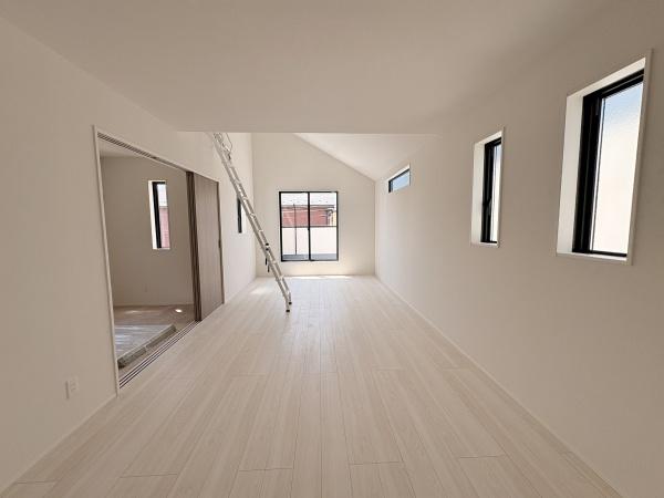 流山市松ケ丘４丁目の新築一戸建