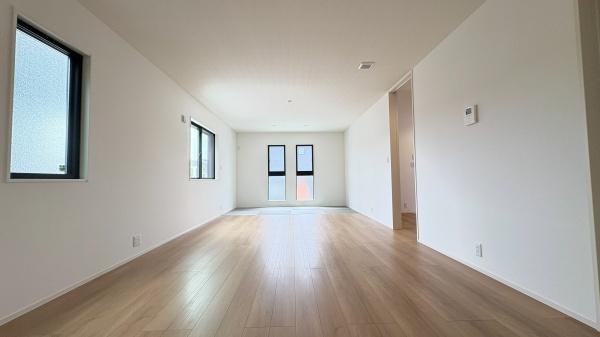 松戸市八ケ崎３丁目の新築一戸建