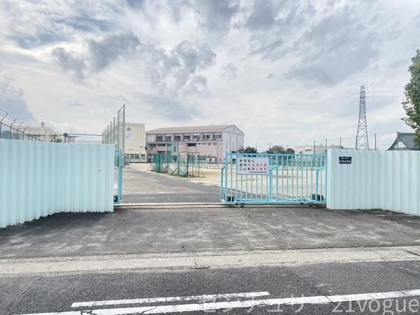 春日井市美濃町2丁目　1号棟(春日井市立　知多中学校)