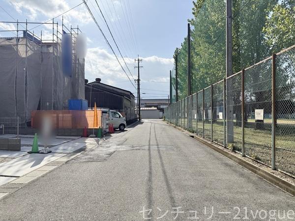 春日井市美濃町2丁目　2号棟